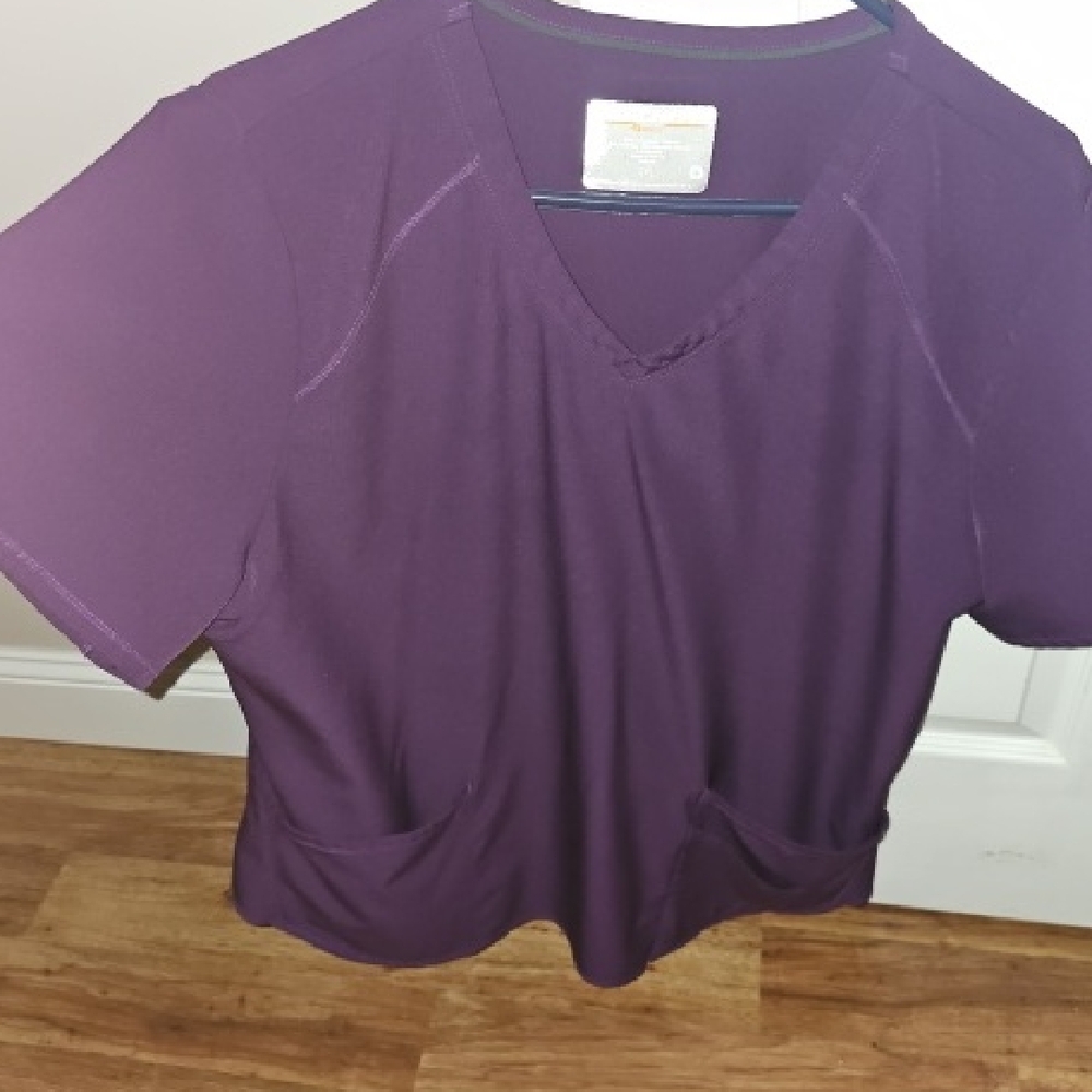 Skechers Deep Purple Short Sleeve V-Neck Top
